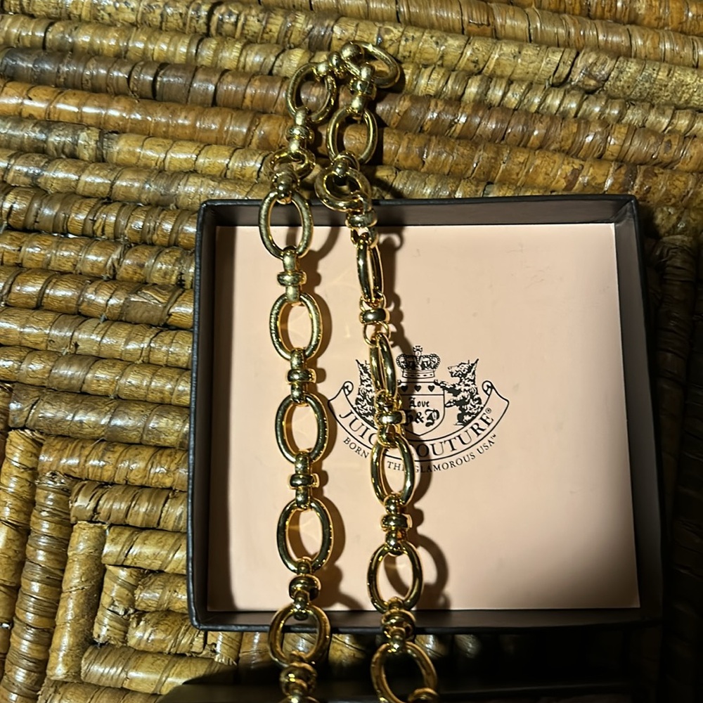 Juicy Couture Gold Heart Charm Necklace BN - Picture 3 of 6